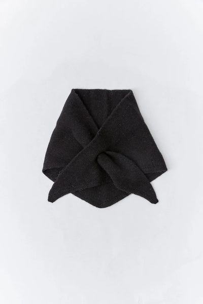 Triangle Knit Scarf - Black