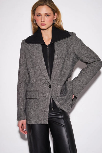 Hayes Blazer